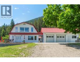 Living room - 5641 50 Street Nw, Salmon Arm, BC V1E3A6 Photo 11