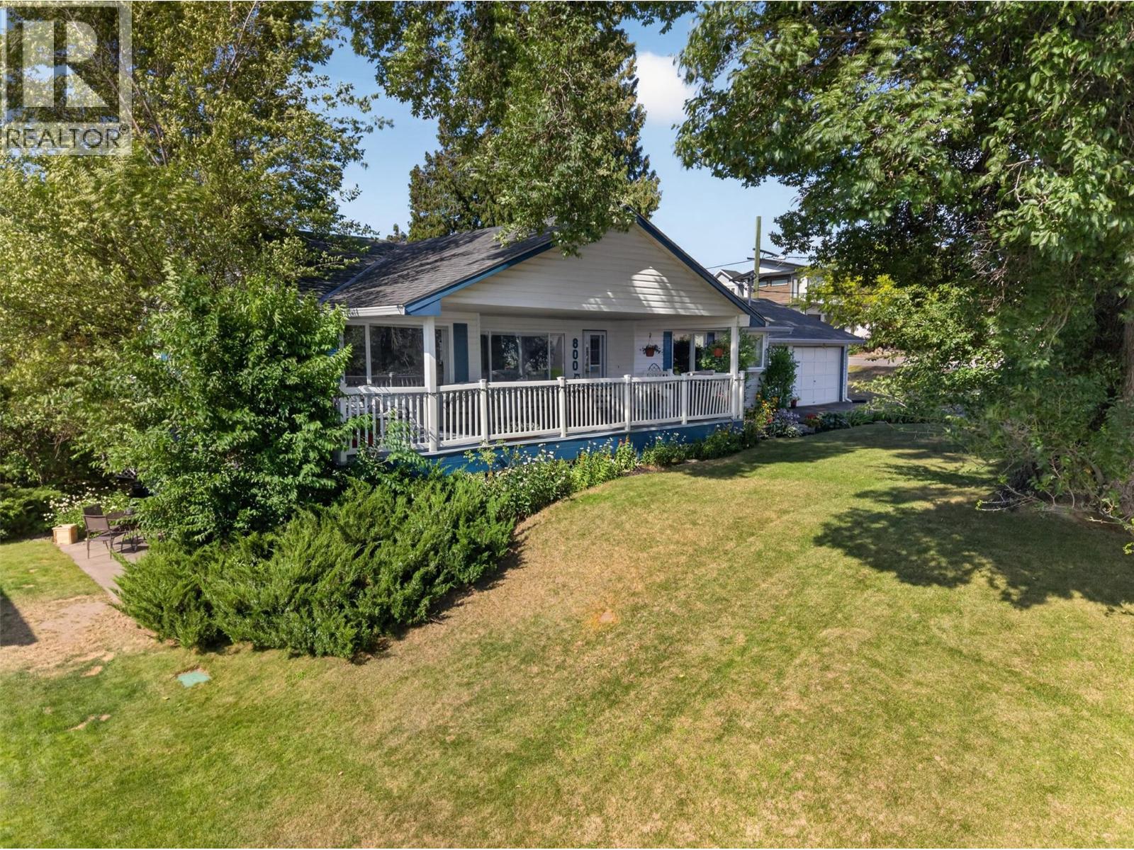 800 Montigny Road - 70