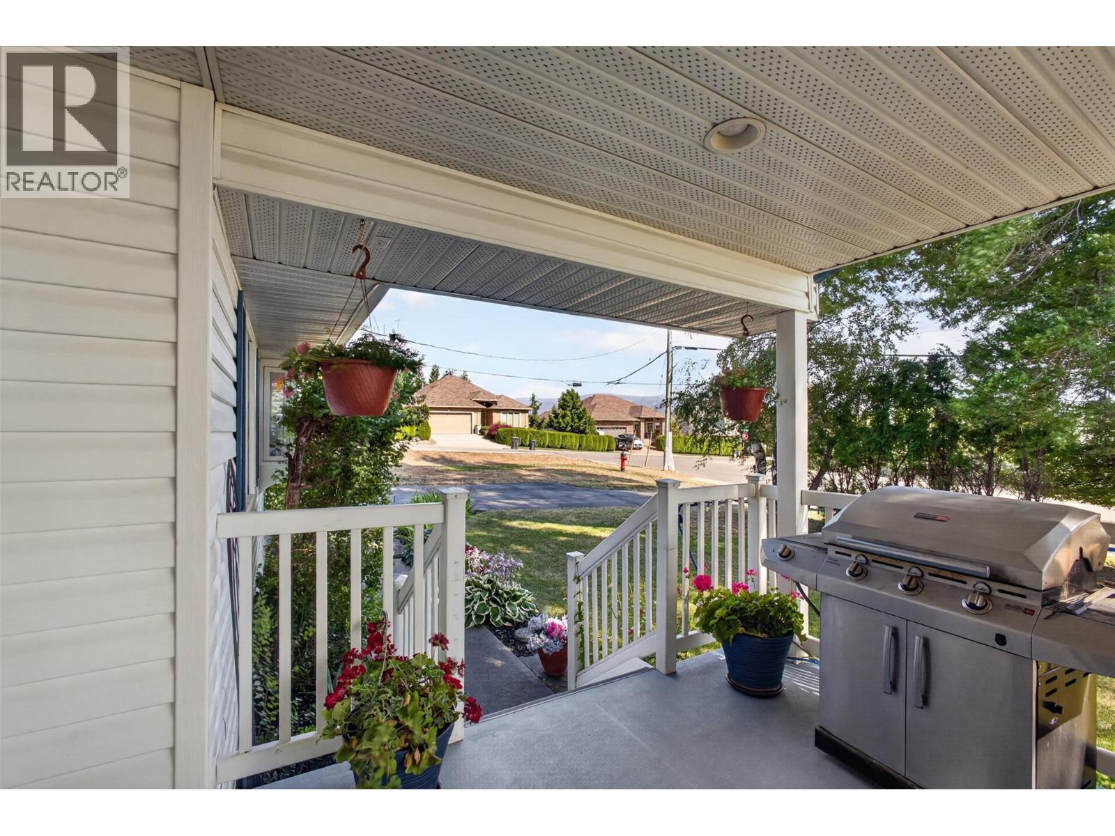800 Montigny Road - 53