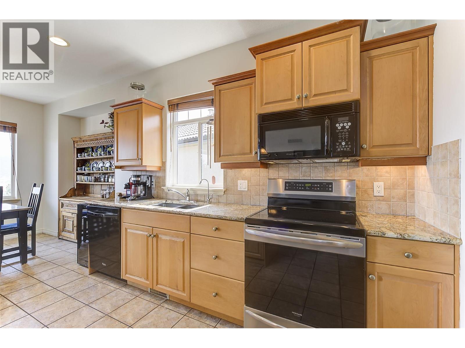 #133 1950 CAPISTRANO Drive - 13