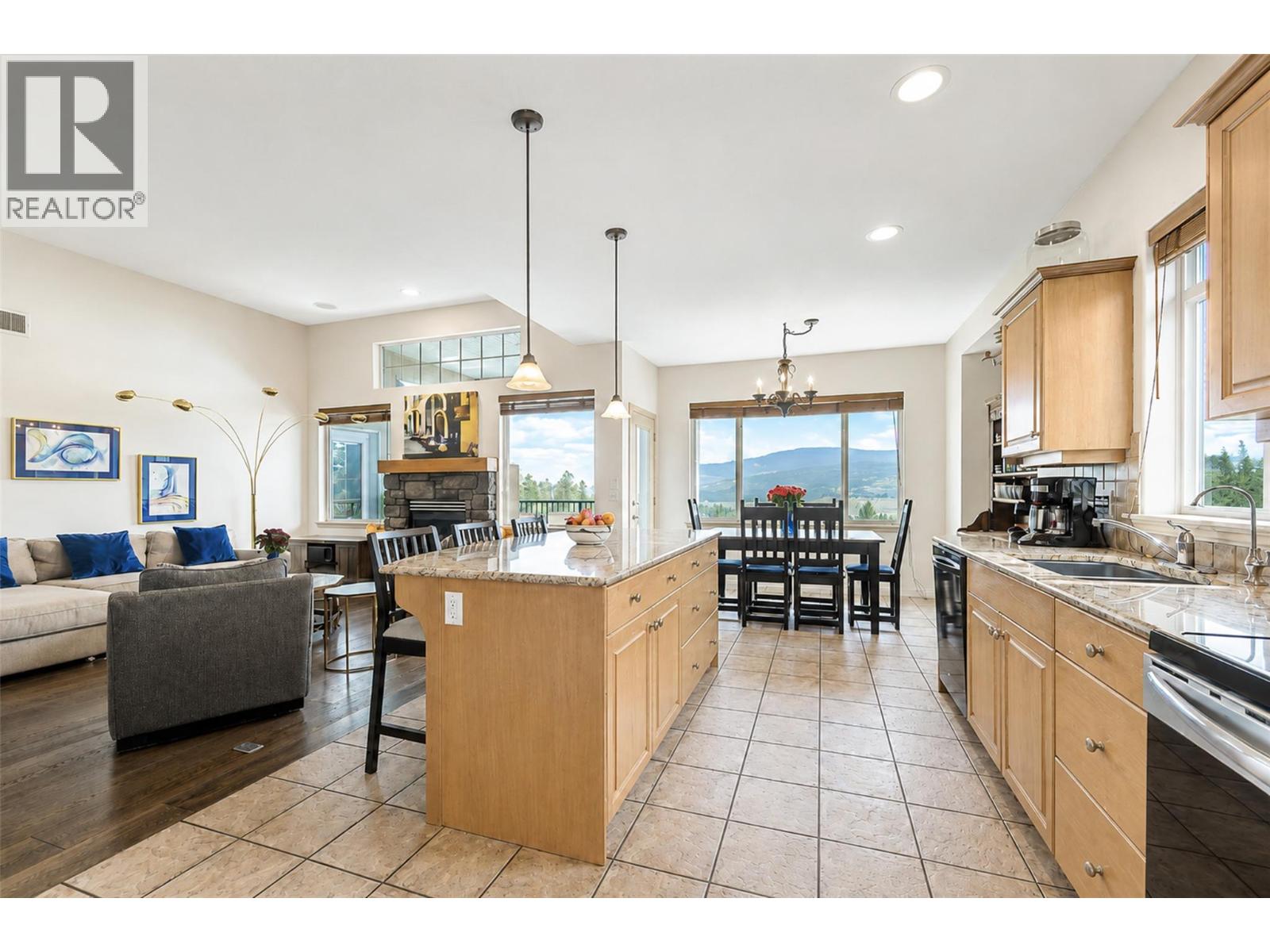 #133 1950 CAPISTRANO Drive - 15