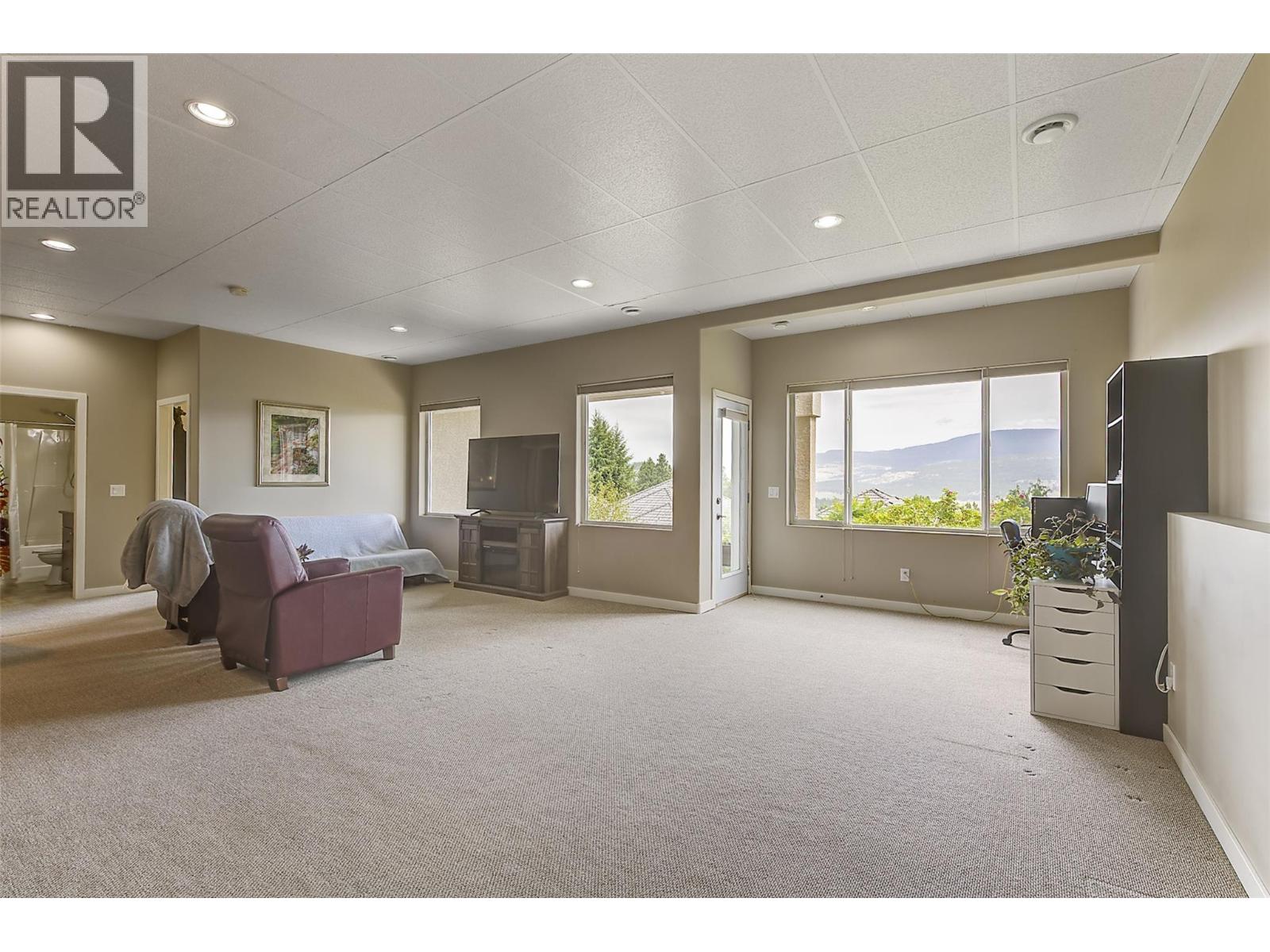 #133 1950 CAPISTRANO Drive - 26