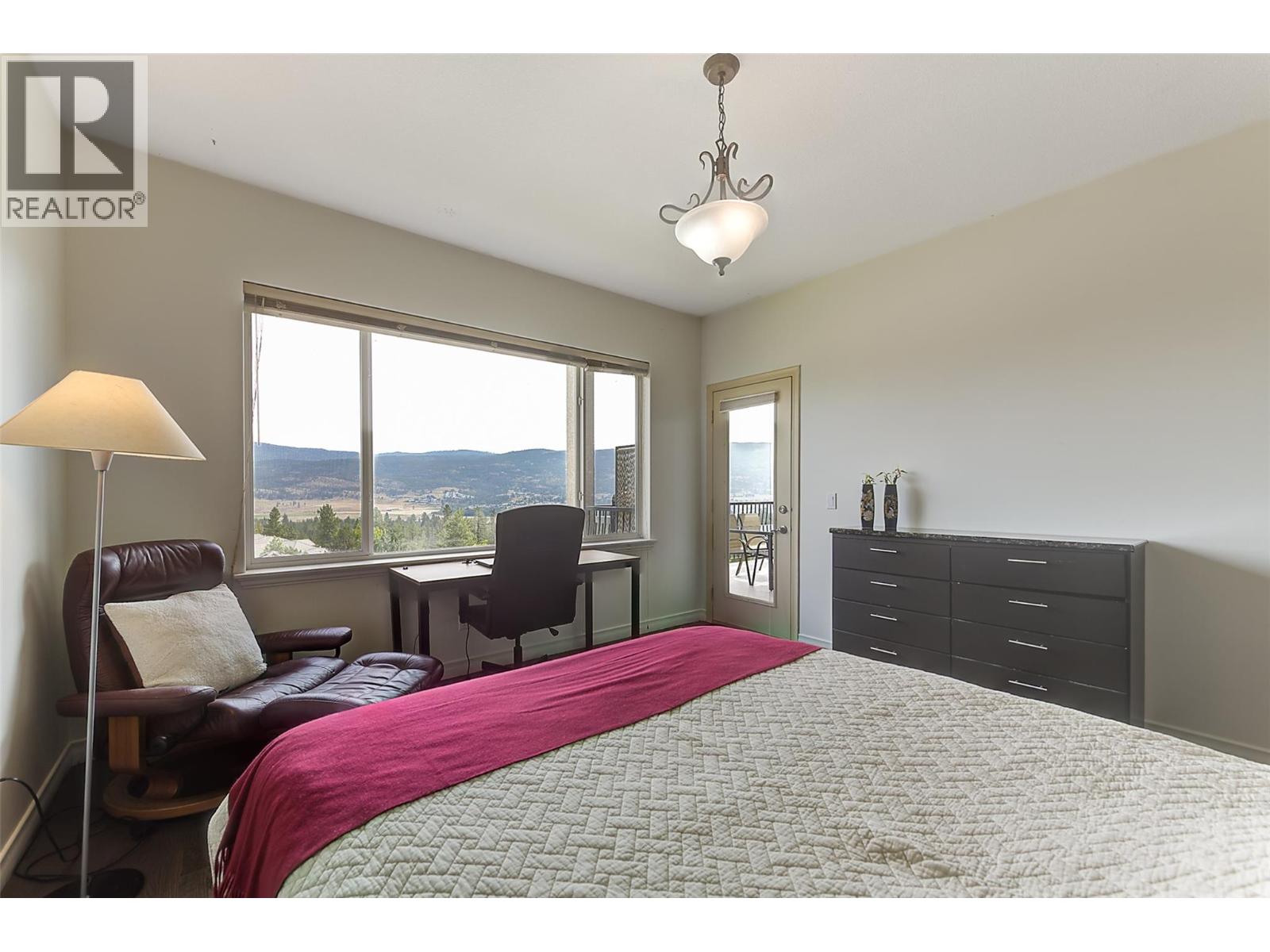 #133 1950 CAPISTRANO Drive - 18