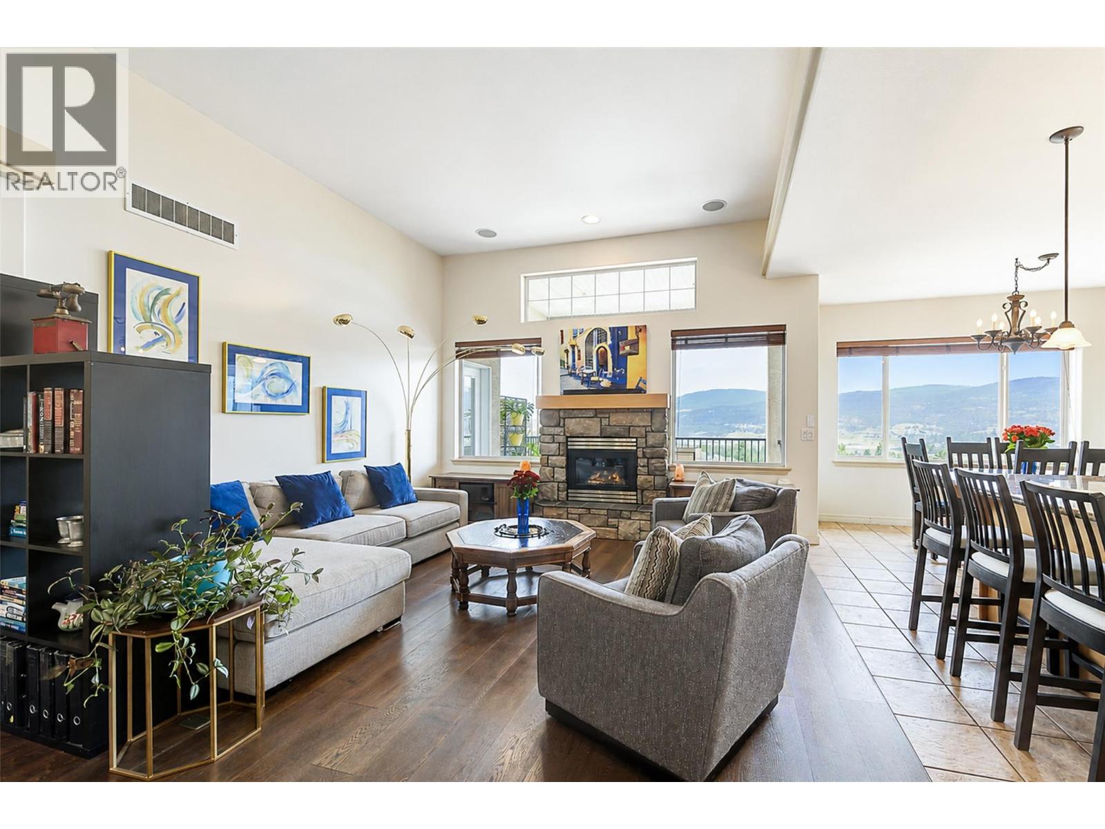 #133 1950 CAPISTRANO Drive - 6