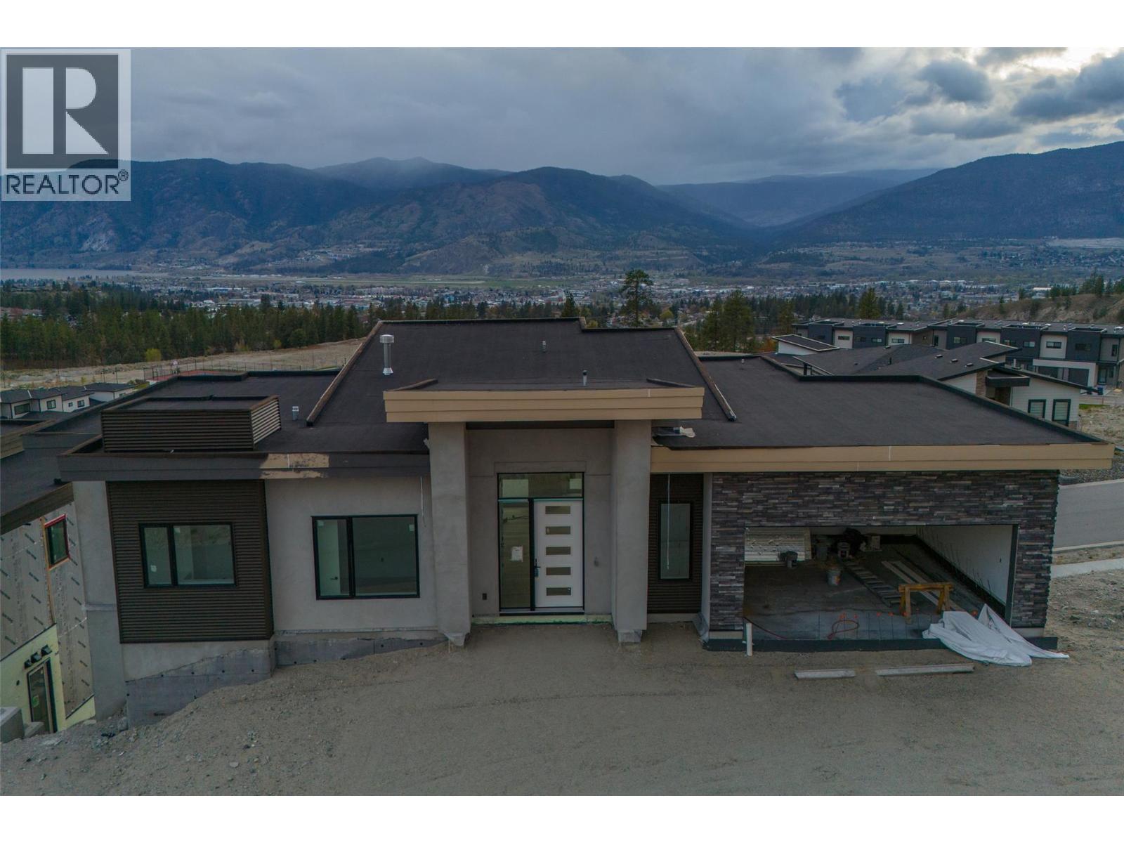 1092 Antler Drive - 2