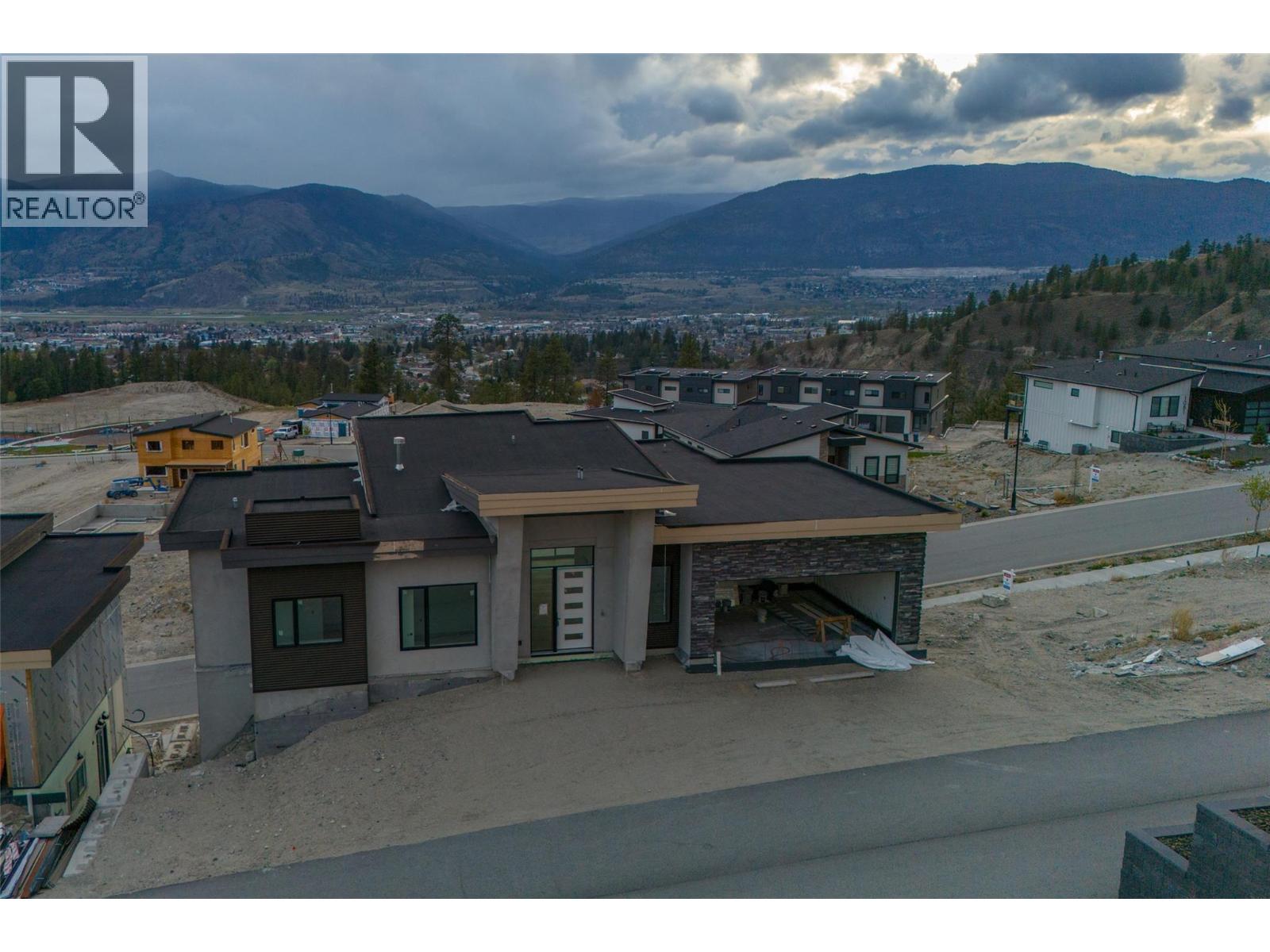 1092 Antler Drive - 1