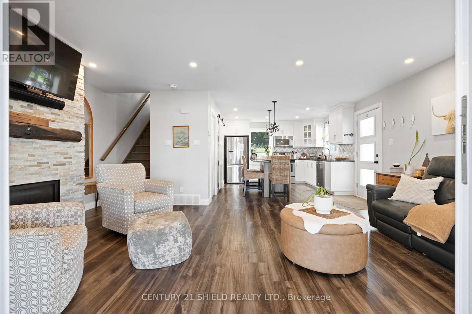 18438 COUNTY RD 2 ROAD - 13