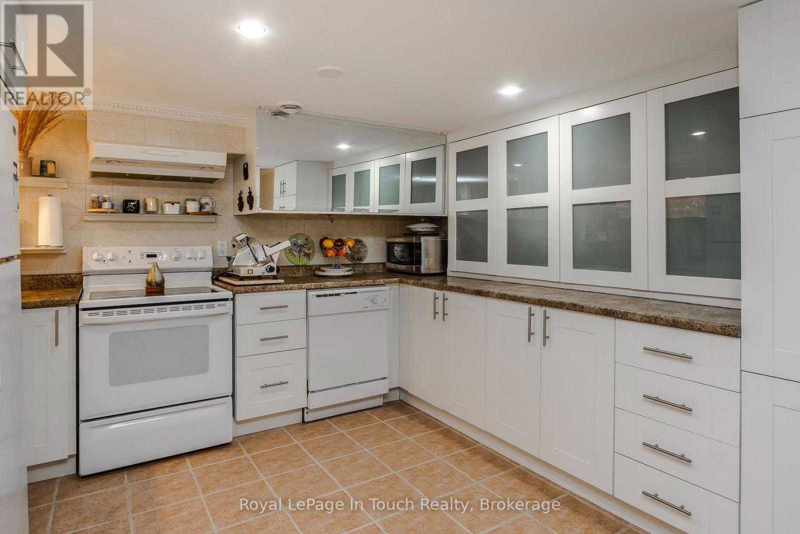 110 RUE JULES LEGER ROAD - Image 29