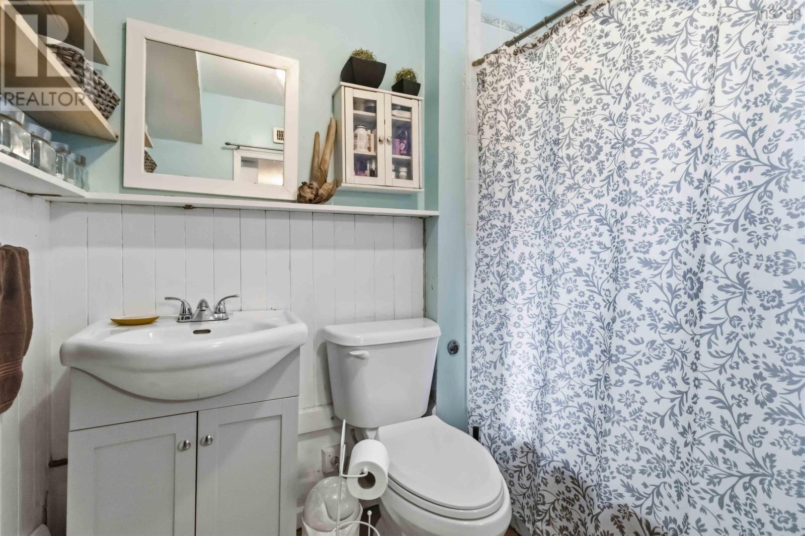 6629 St. Margaret's Bay Road - 19