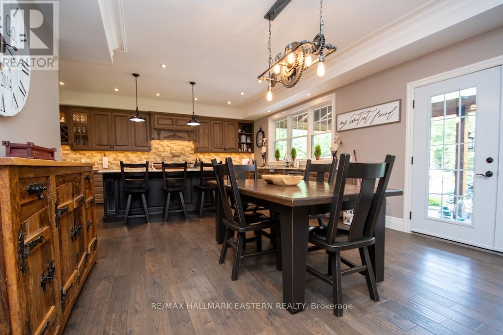 267 EDWINA DRIVE - 11