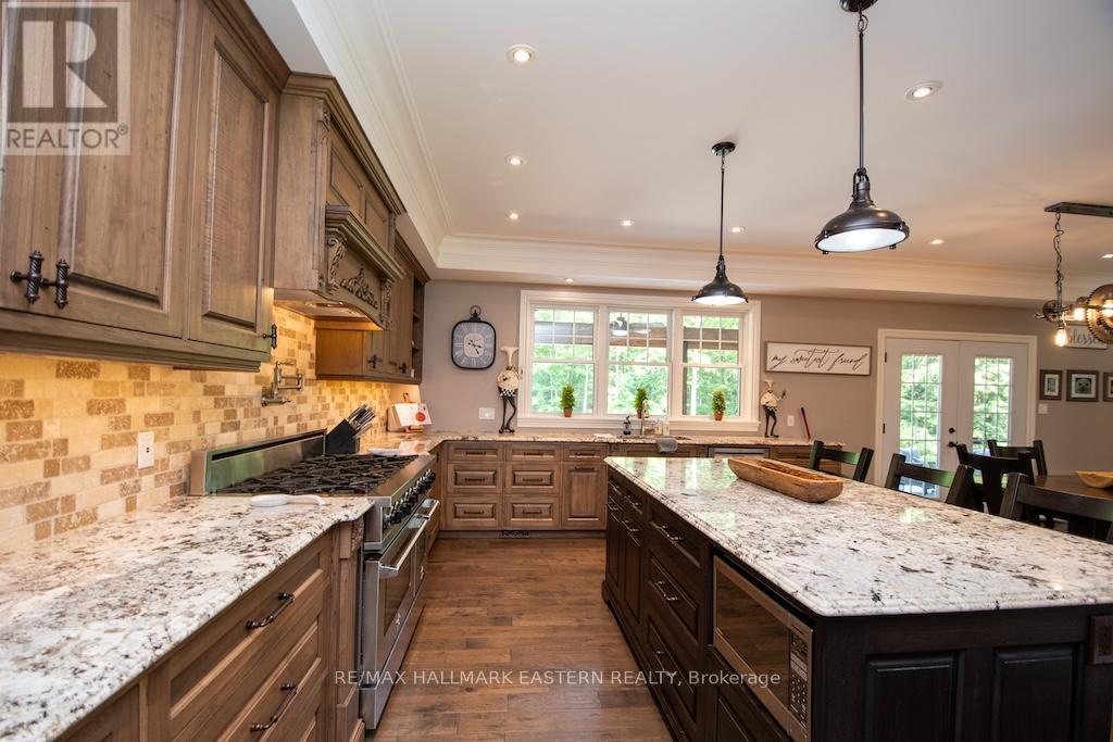 267 EDWINA DRIVE - 14