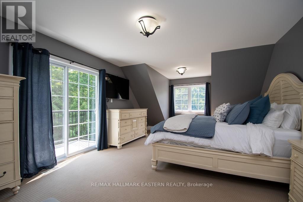 267 EDWINA DRIVE - 18