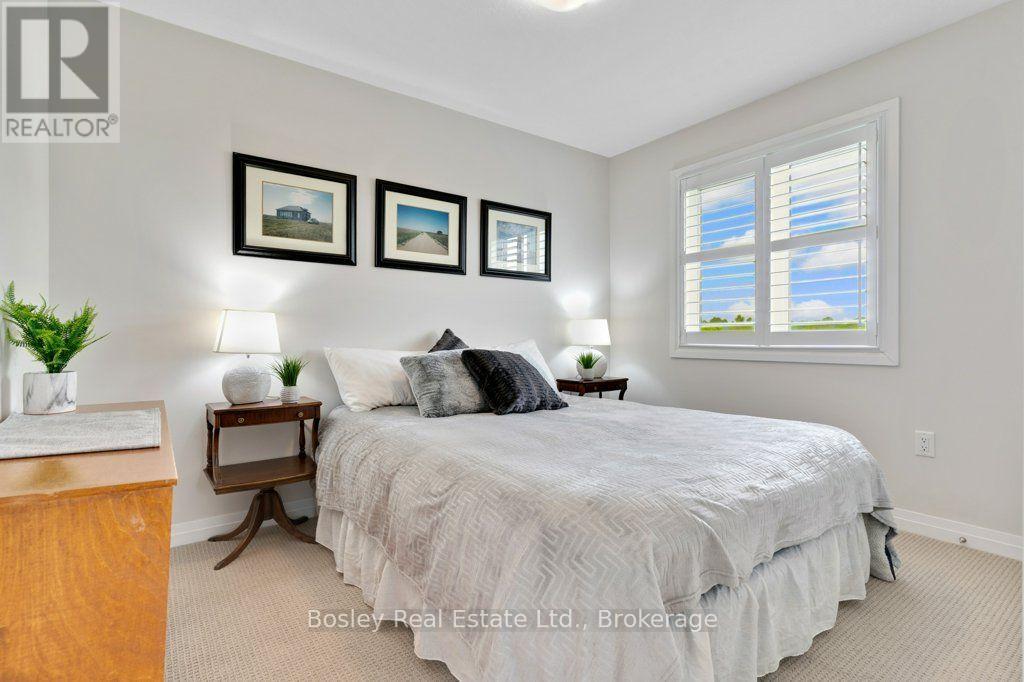 7 BACON LANE - 26
