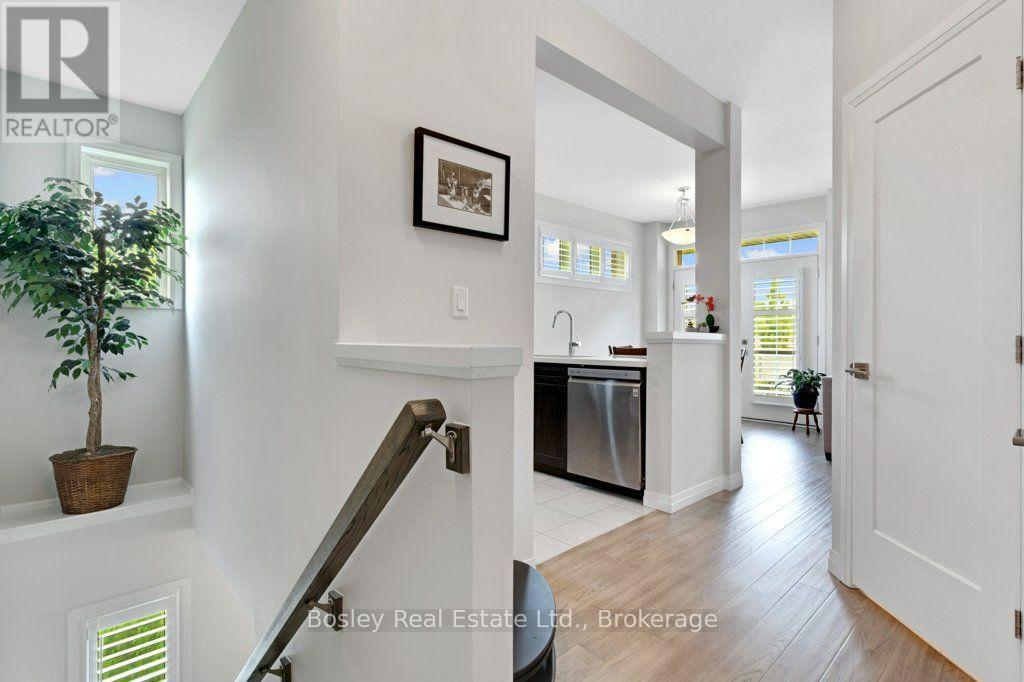 7 BACON LANE - 33