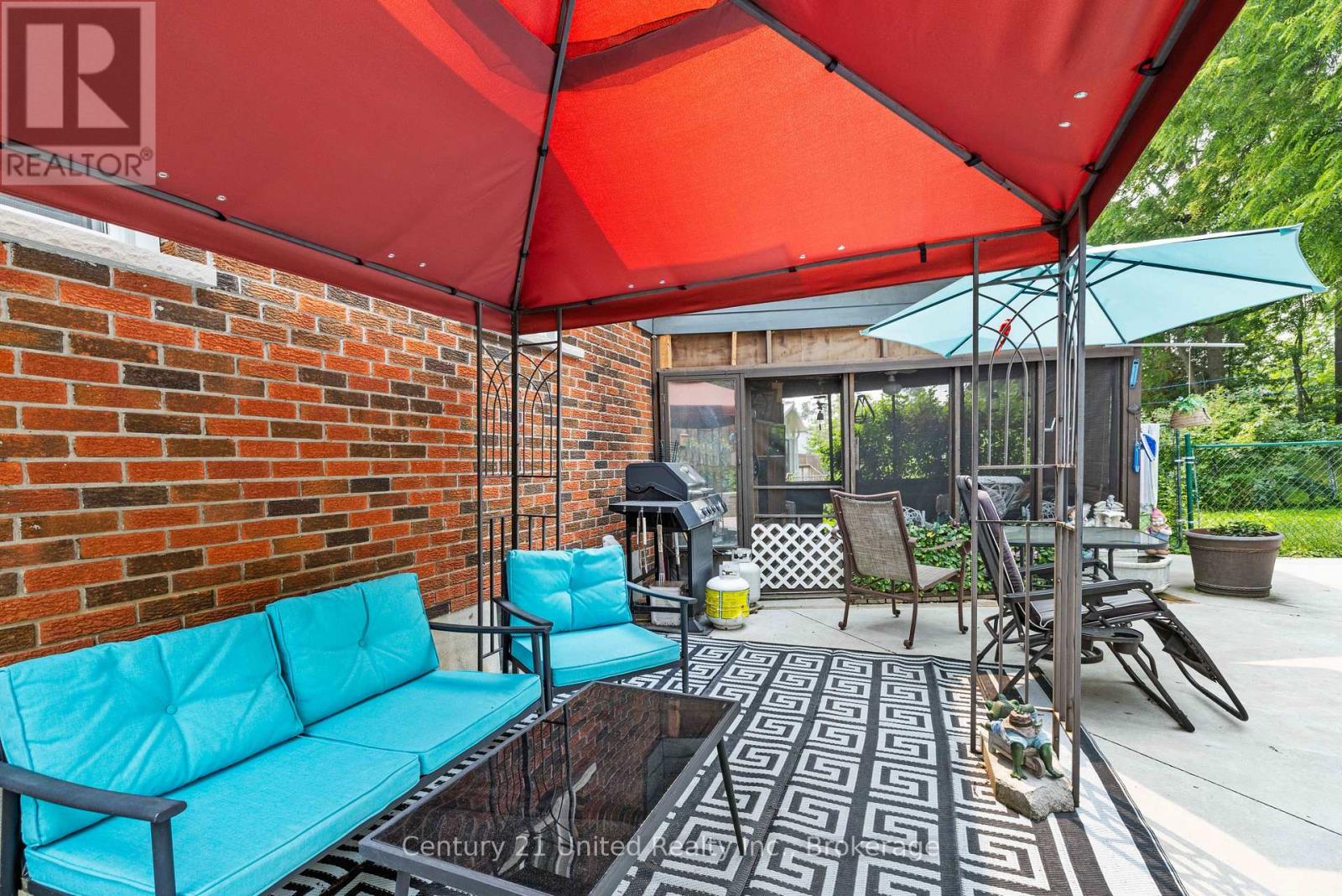 941 GOLFVIEW ROAD - 30