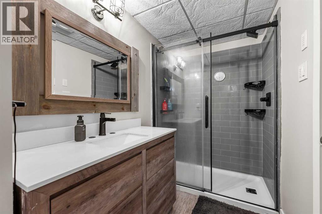 4508 30A Street Close - 19
