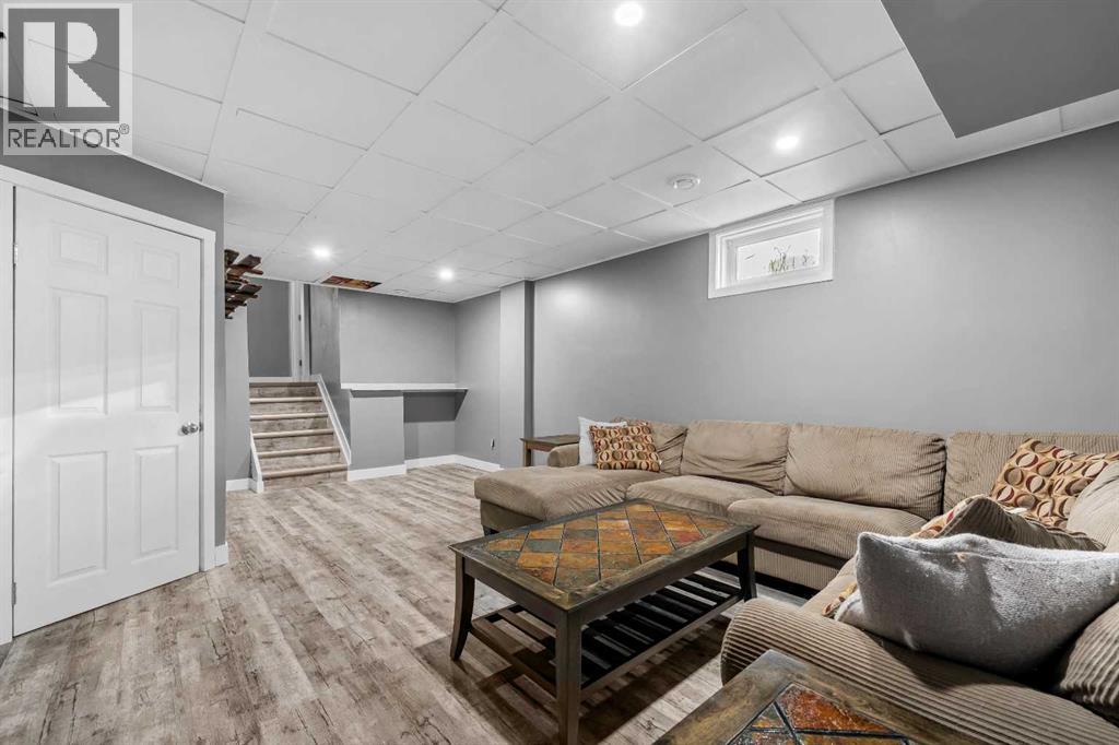 4508 30A Street Close - 23