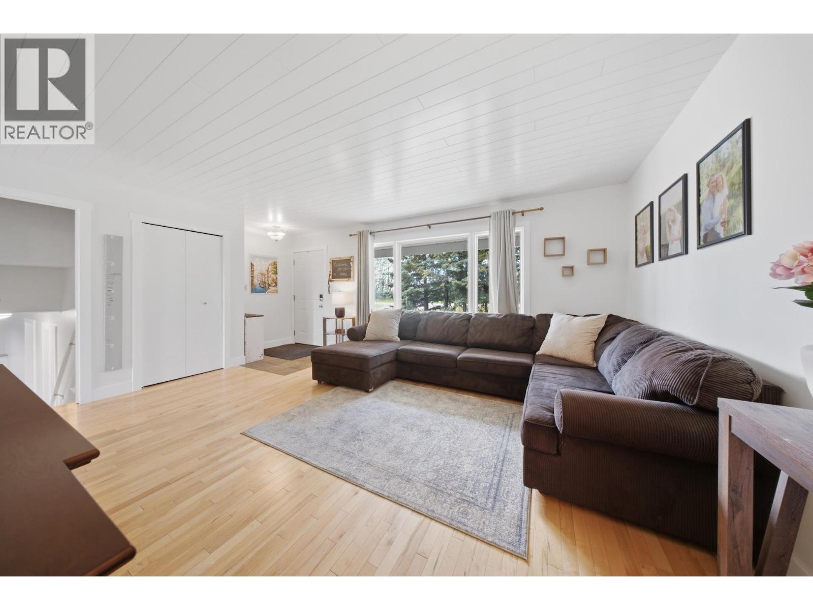 7557 253 ROAD, Fort St. John