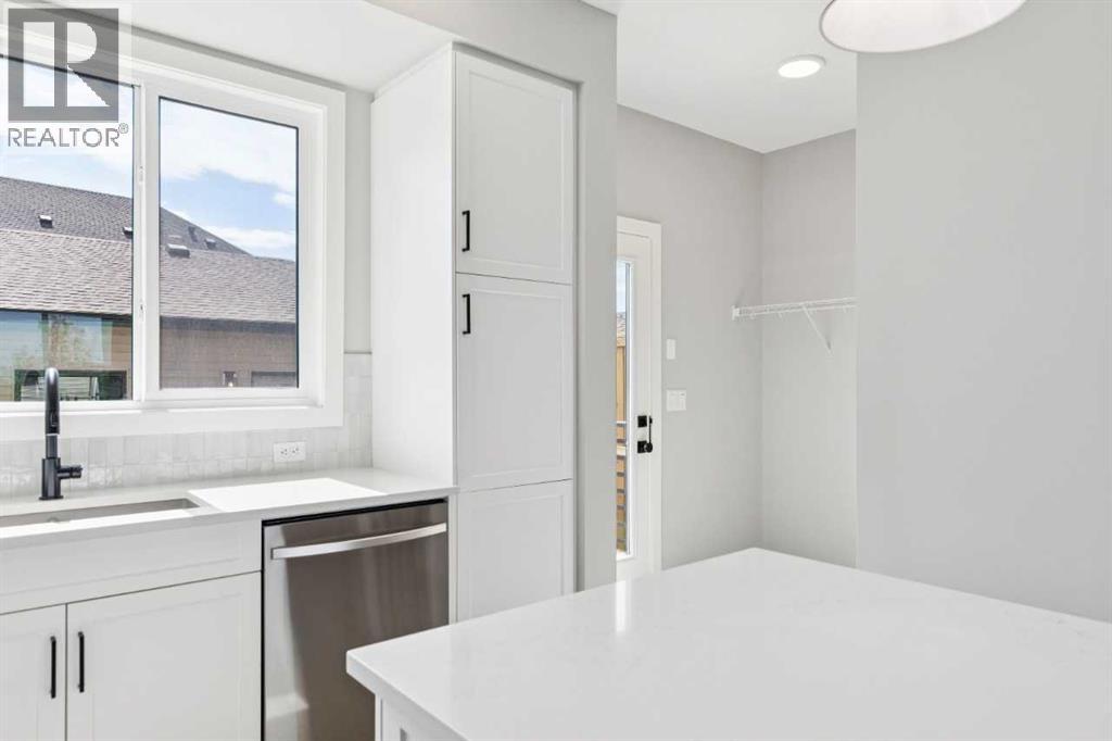 45 Silverton Glen Way SW - 15
