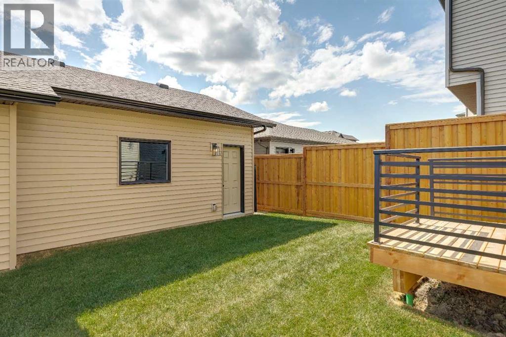 45 Silverton Glen Way SW - 30