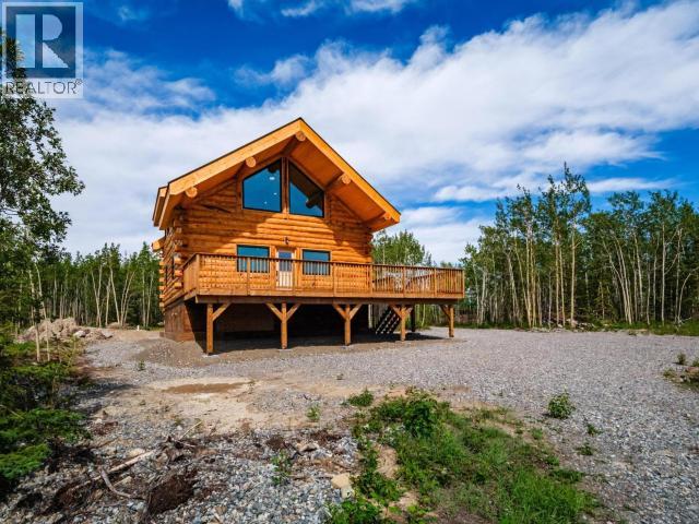400 URSA WAY, Whitehorse North — photo 2