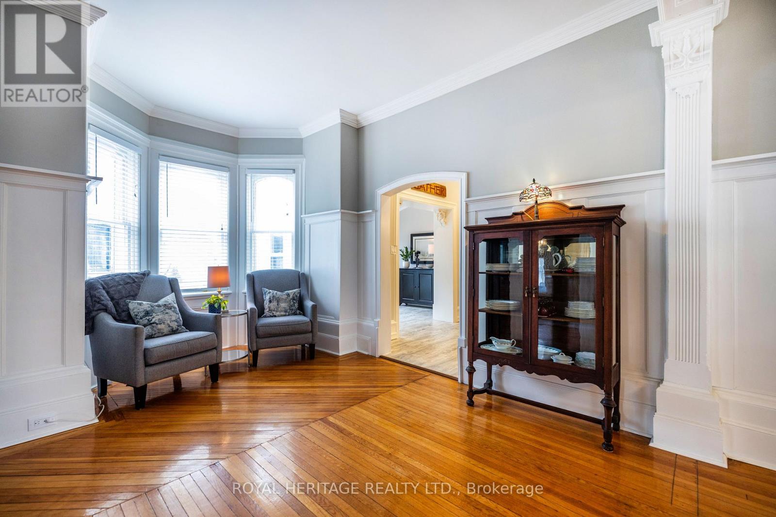 220 COCHRANE STREET - 15