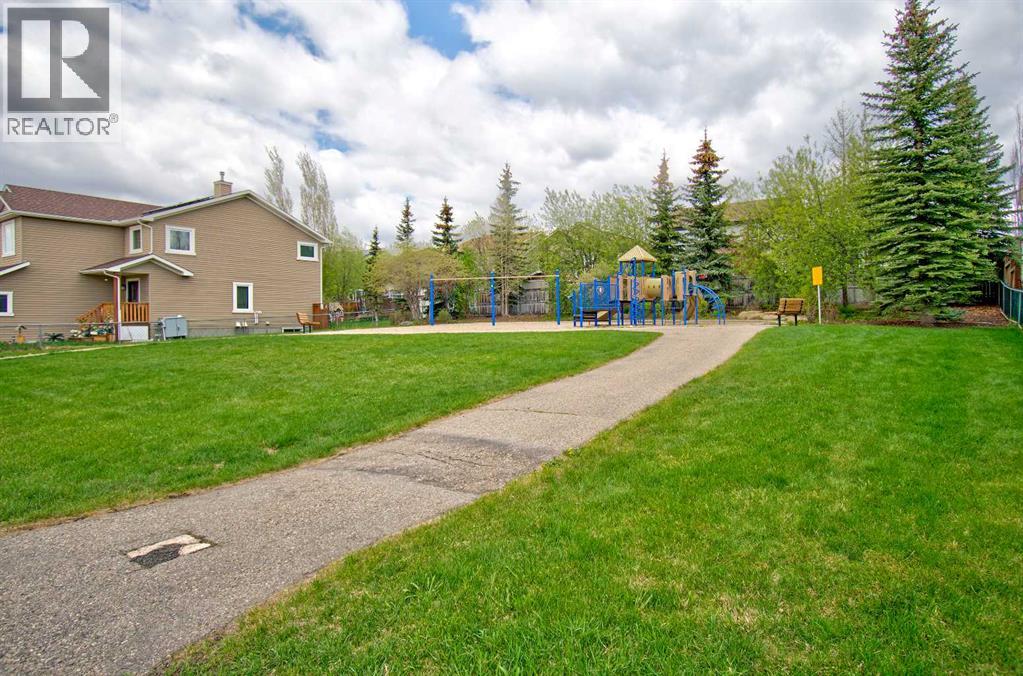 49 Thornfield Close SE - 50