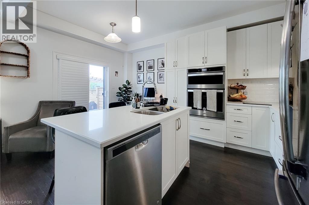 #10 4297 EAST Avenue - Image 17