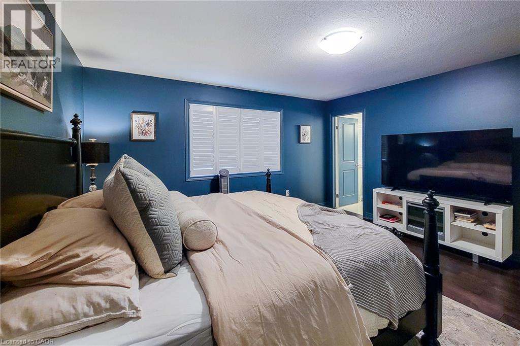 #10 4297 EAST Avenue - Image 29