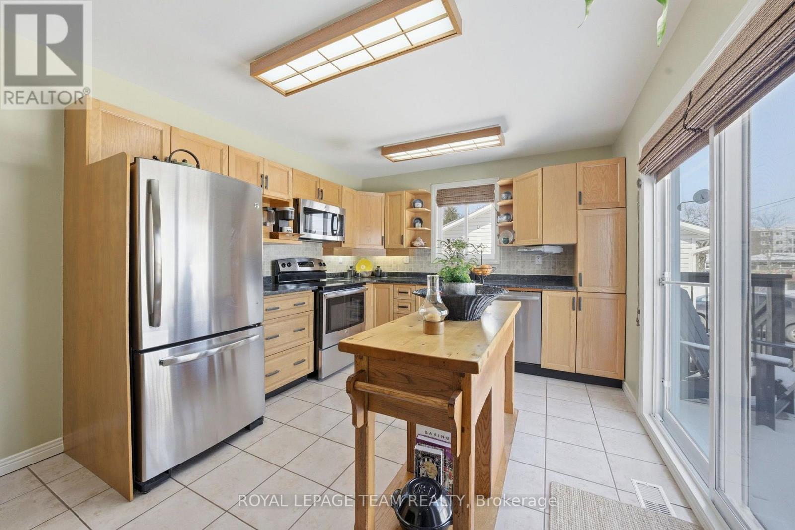 238 PARK AVENUE - 12