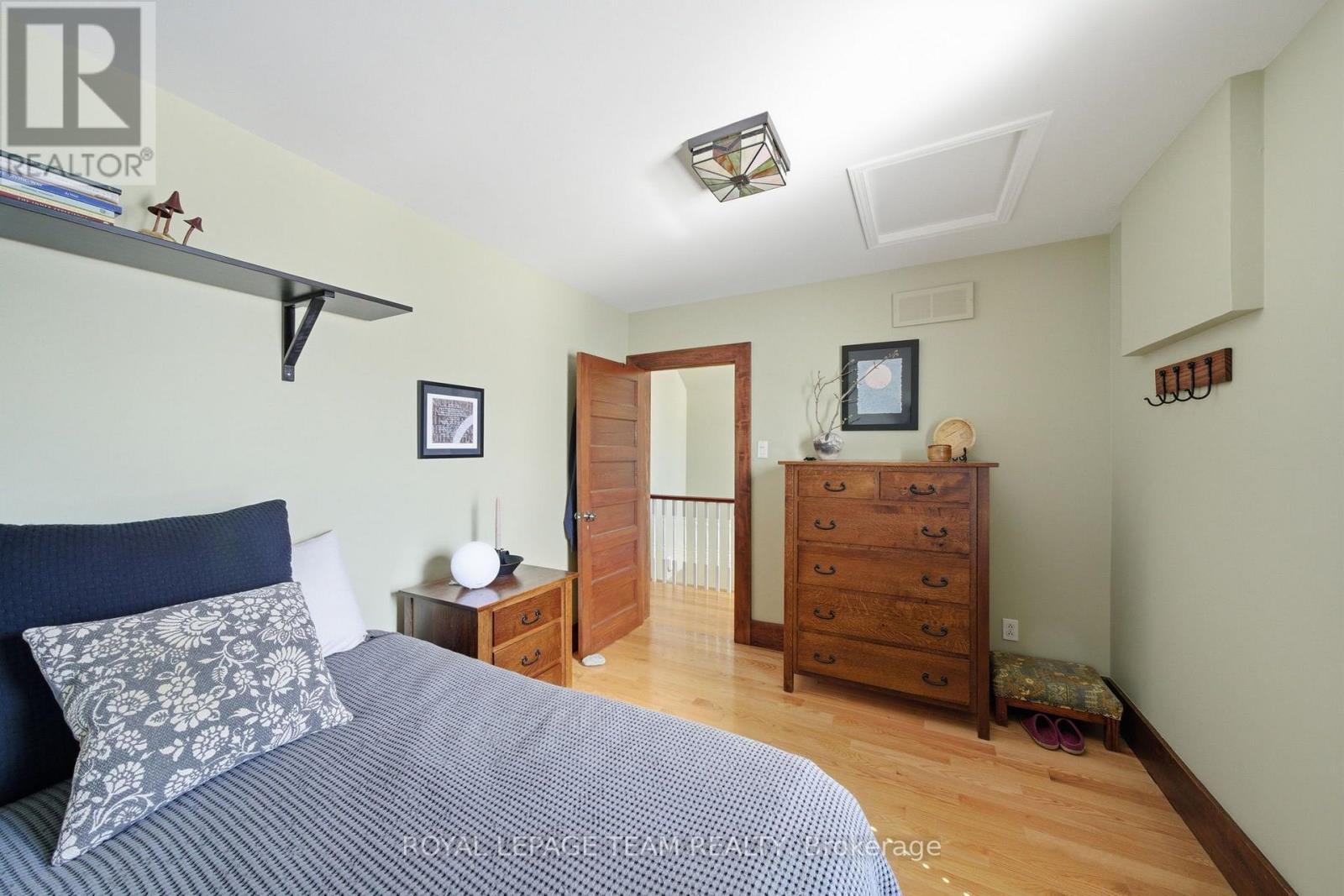 238 PARK AVENUE - 27