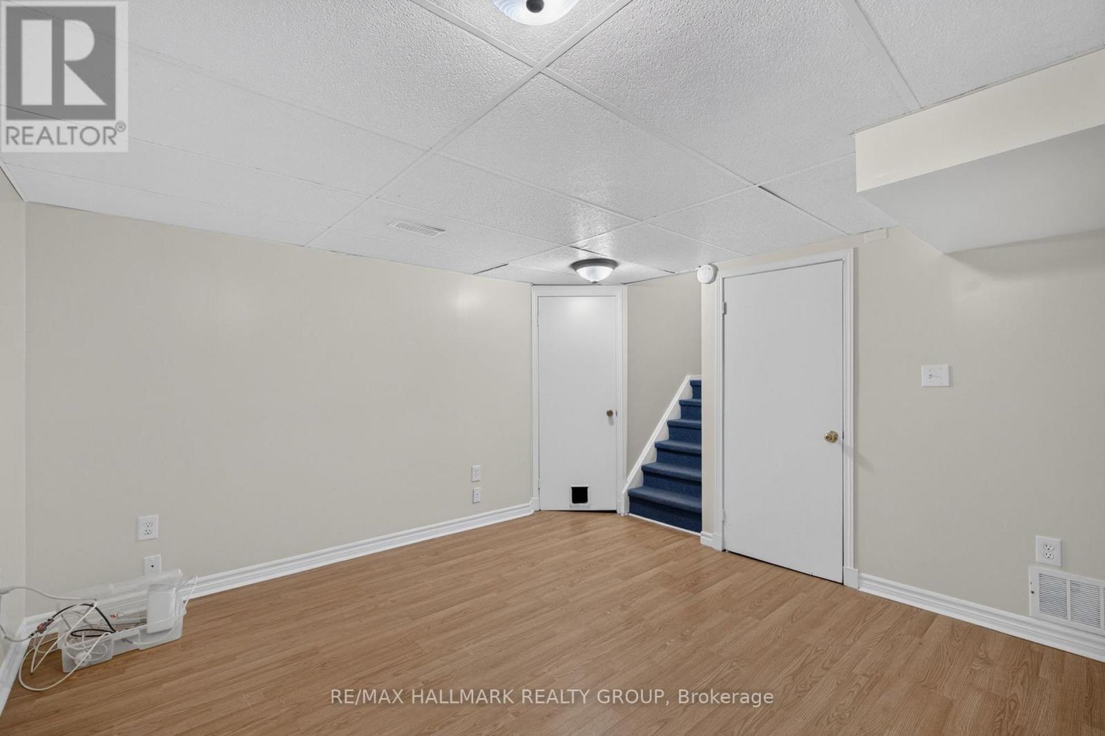 #39 13 SUNRIDGE LANE - 24