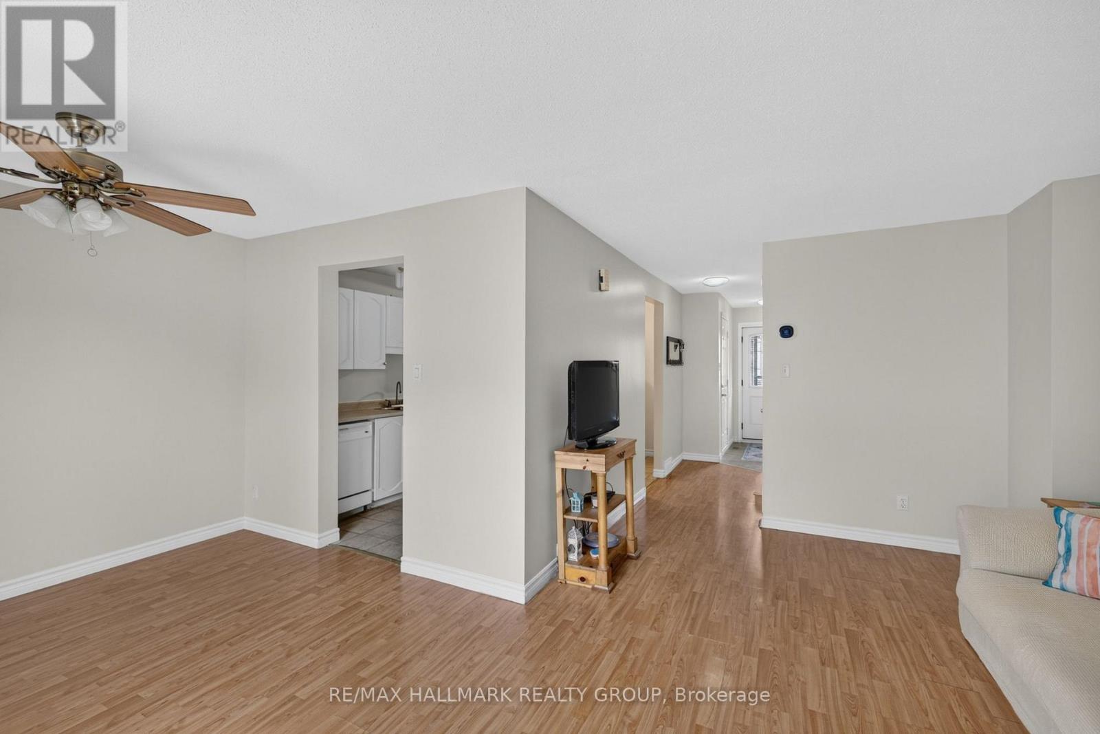 #39 13 SUNRIDGE LANE - 5