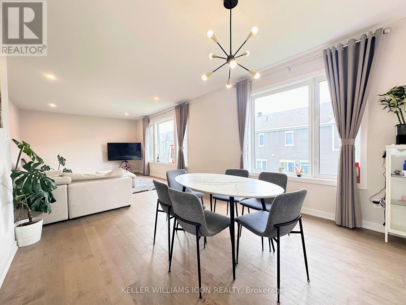 Homes for Rent in Ottawa – 765 EMINENCE STREET – By Peter Sagos - Image 8