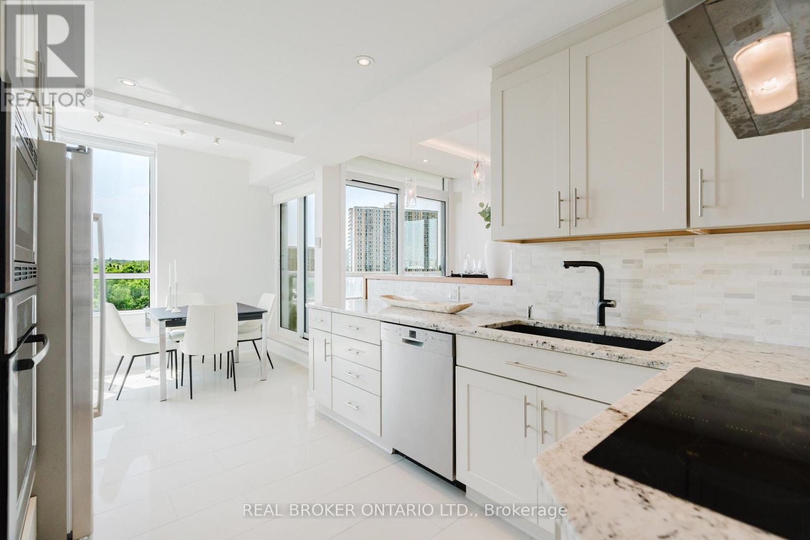 #806 1480 RIVERSIDE DRIVE - 15