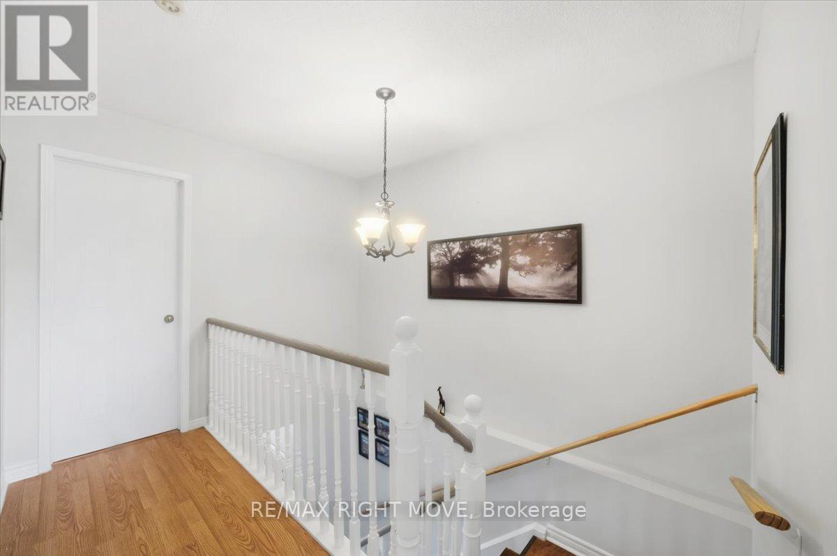 470 ST VINCENT STREET - 32