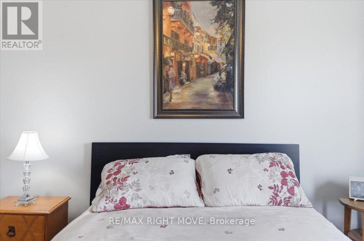 470 ST VINCENT STREET - 35
