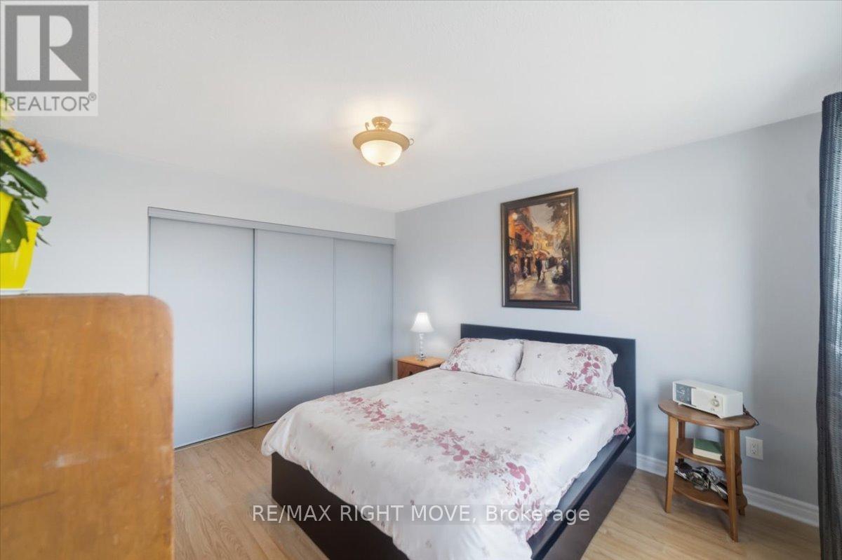 470 ST VINCENT STREET - 36