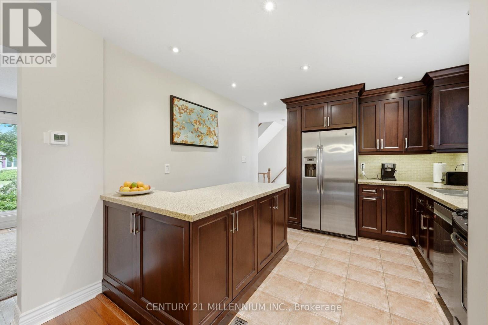 46 DUNBLAINE CRESCENT - 11