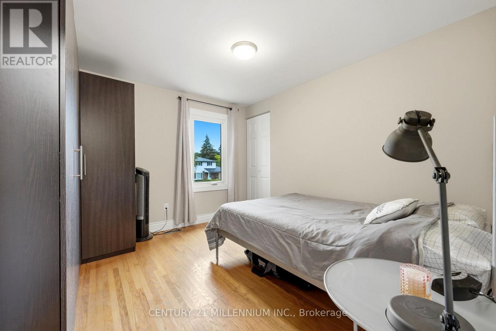46 DUNBLAINE CRESCENT - 18
