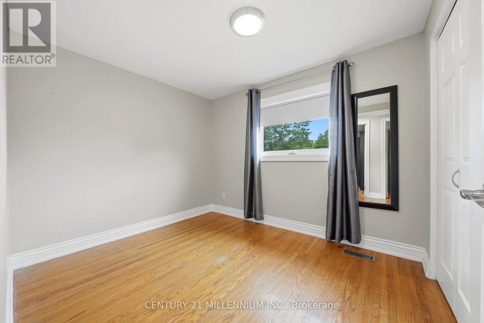 46 DUNBLAINE CRESCENT - 20