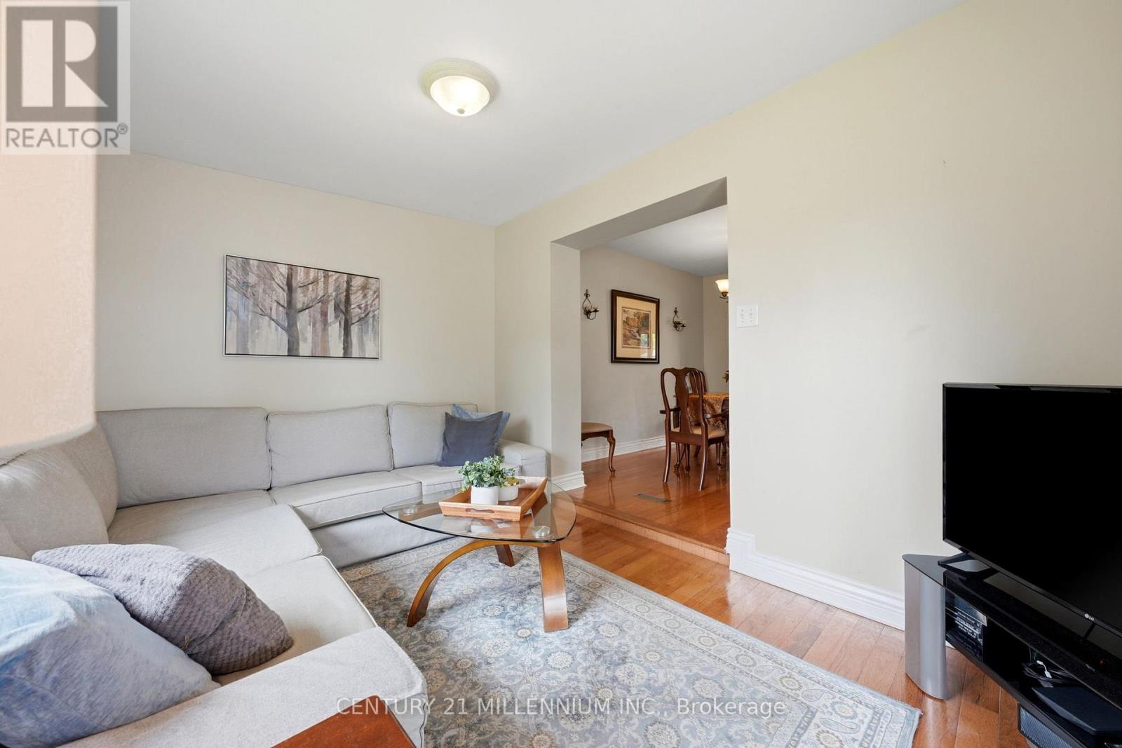 46 DUNBLAINE CRESCENT - 8