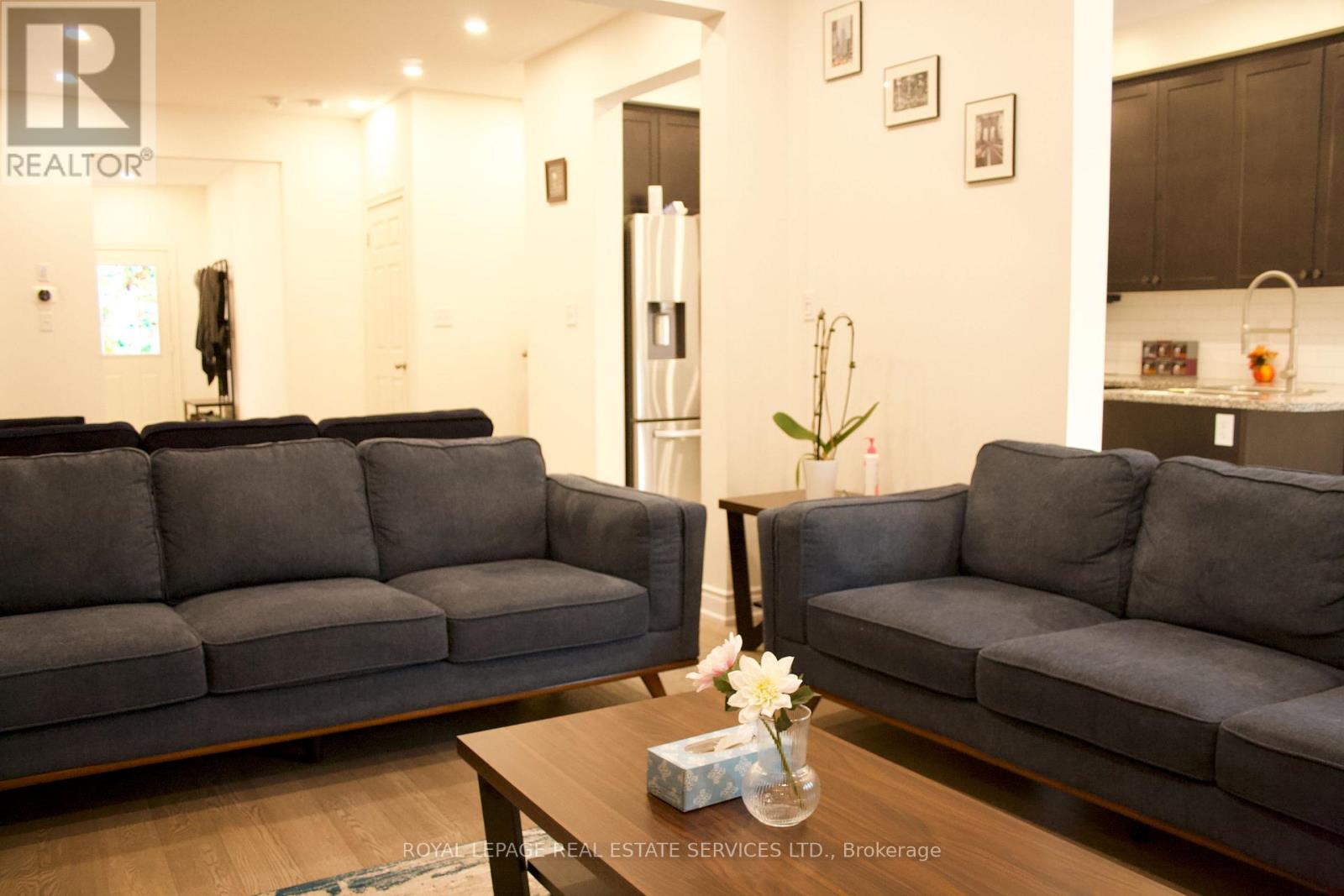 630 MOCKRIDGE TERRACE - 10