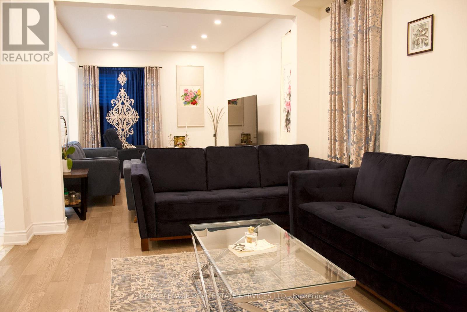 630 MOCKRIDGE TERRACE - 8