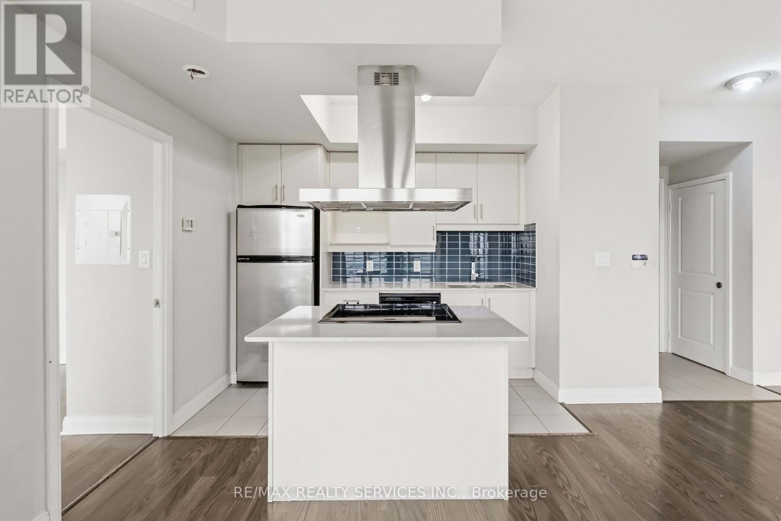 #1405 60 ABSOLUTE AVENUE - 11