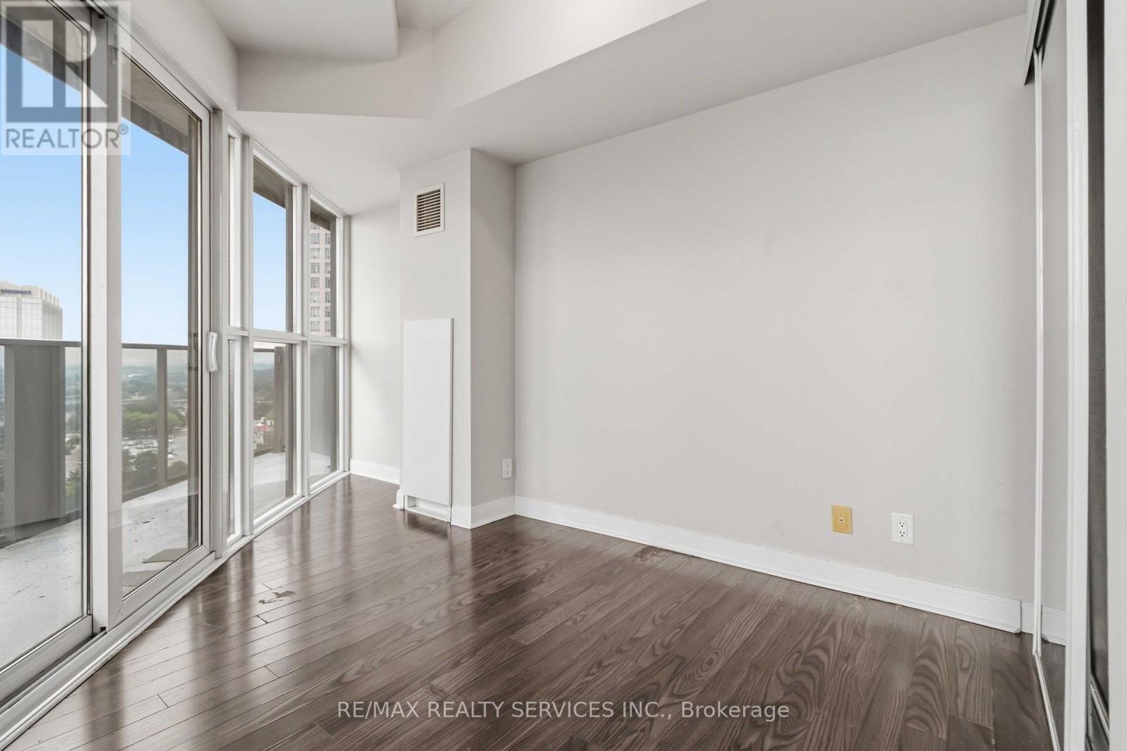 #1405 60 ABSOLUTE AVENUE - 26