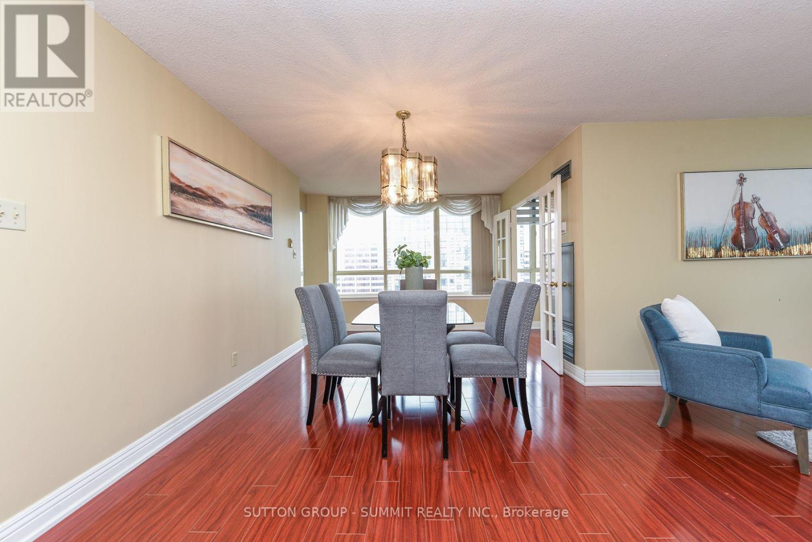 #1404 3605 KARIYA DRIVE - Image 18