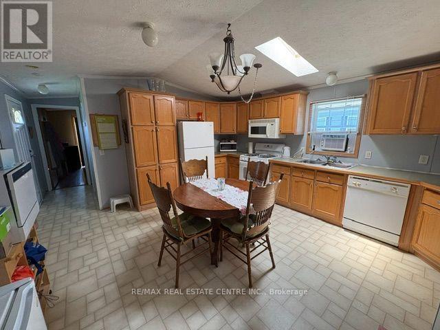 101 MAPLE GROVE VILLAGE ROAD - Image 7