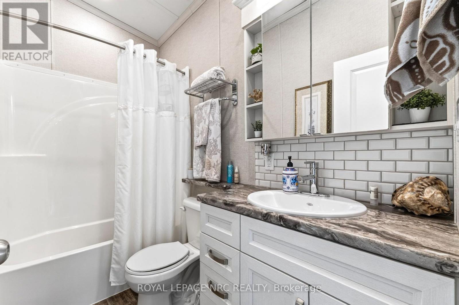 35 QUARRY MEADOWS - Image 19