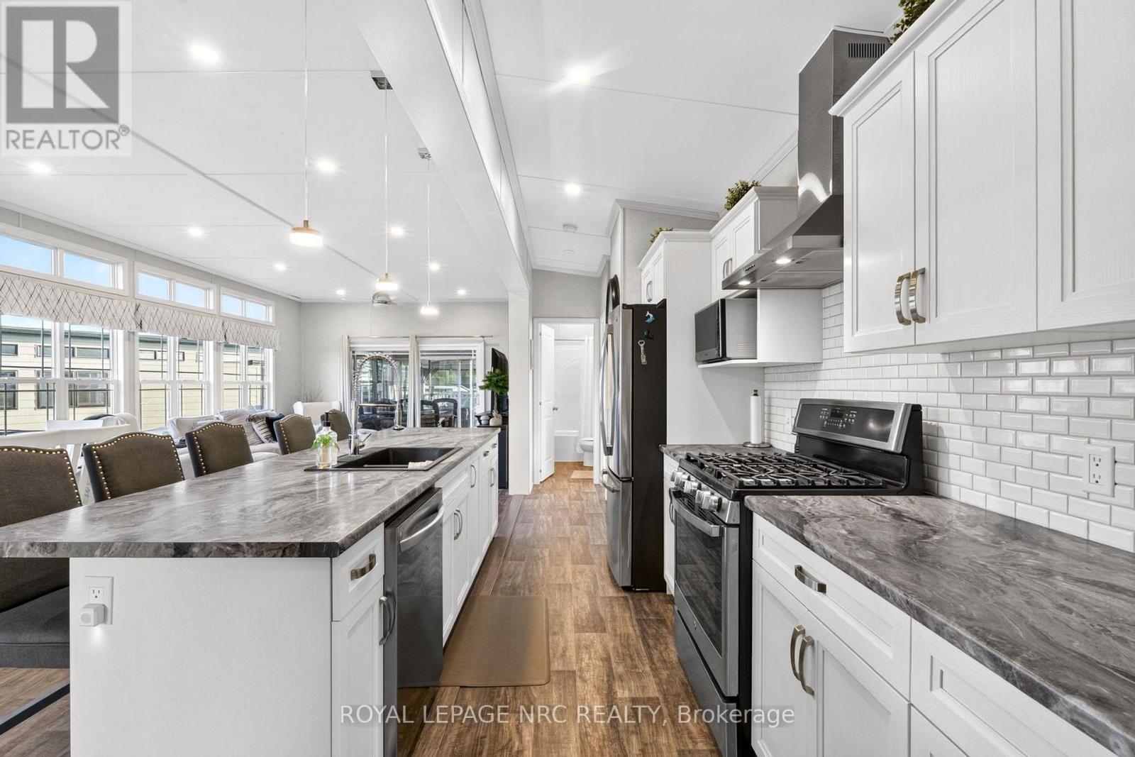 35 QUARRY MEADOWS - Image 10